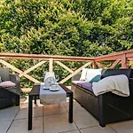 Green Park Rentyear Apartments